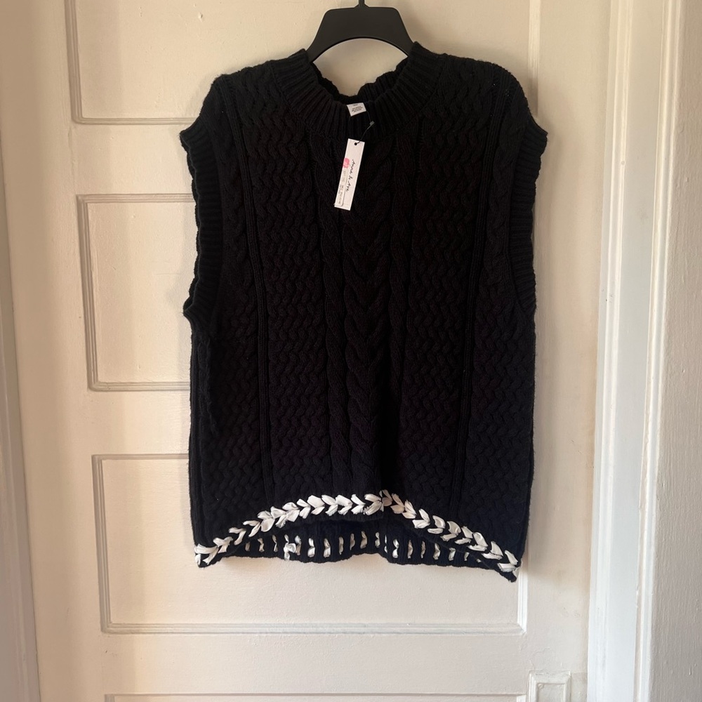 Anna & Ava Dark Knit Sweater vest size Large or Extra Large